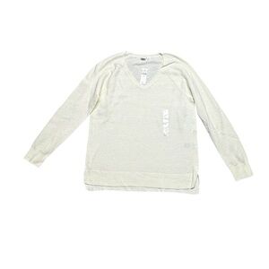 Gap Knit V-Neck Sweater Womens Medium 
NWT Cream Pullover Cotton Long‎ Sleeve